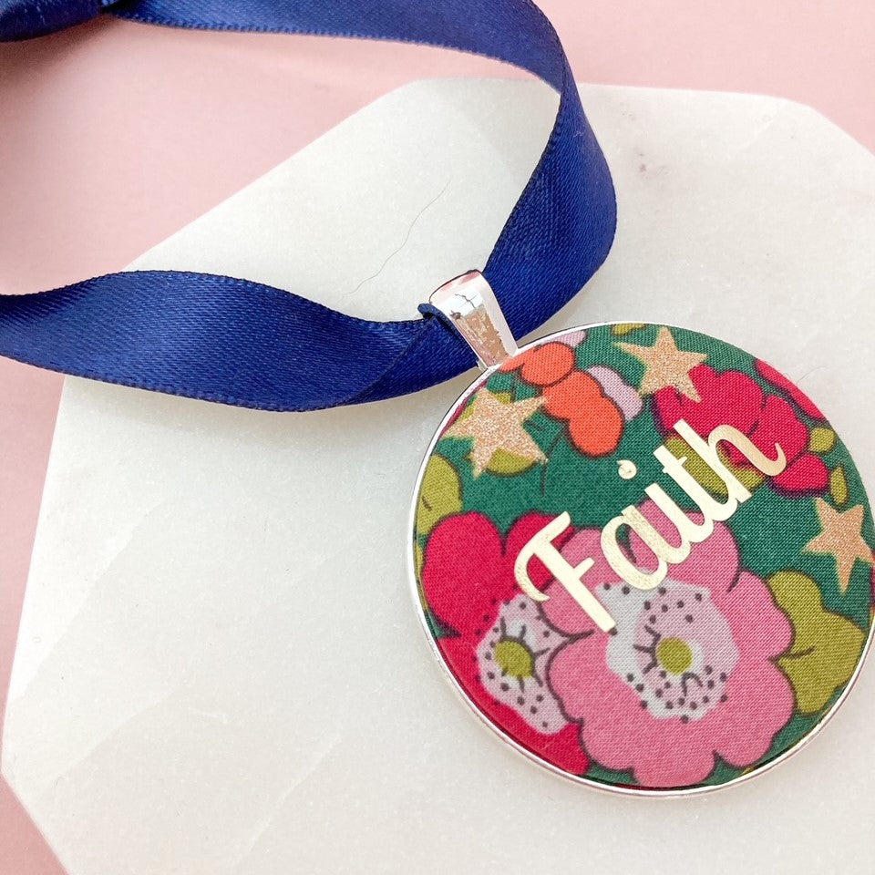 Faith Christmas Keepsake - Green with Gold Stars