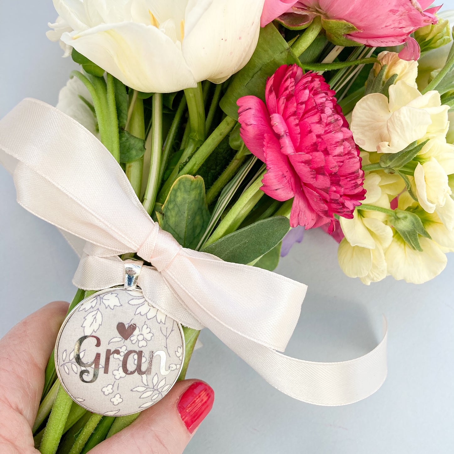 Bridal Bouquet Memory Charm - Grey Floral