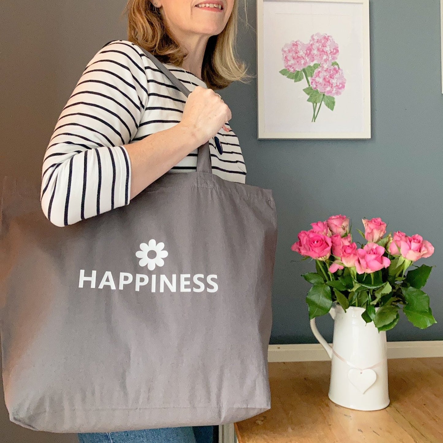 Tote bag for work printed with Happiness in white