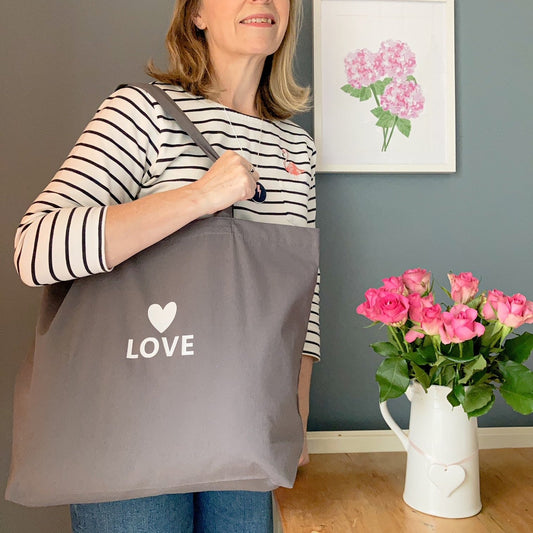 Roomy grey tote bag with the word Love